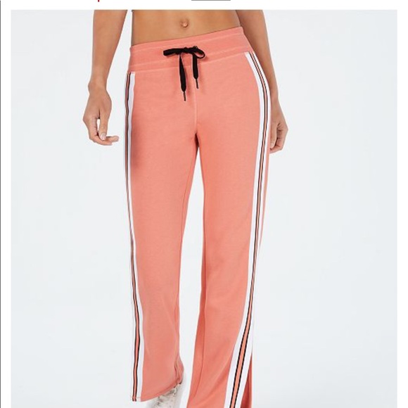 New Calvin Klein sweatsuit size large. - Picture 2 of 2